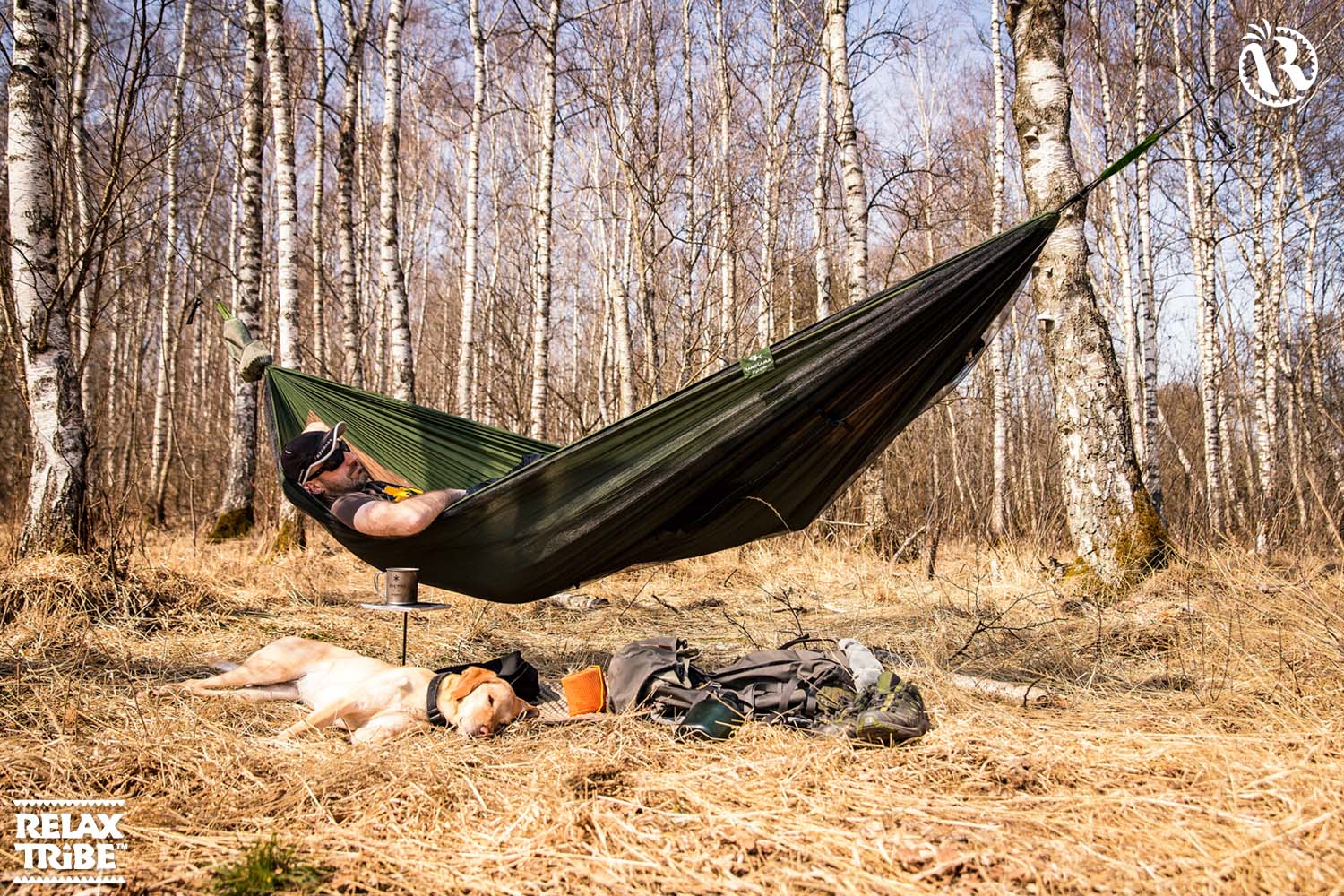 adventure-hero-xxl-single-portable-hammock-anti-bugs-net-thermal-pocket-outdoor-camping-brown-green-forest-trees-2