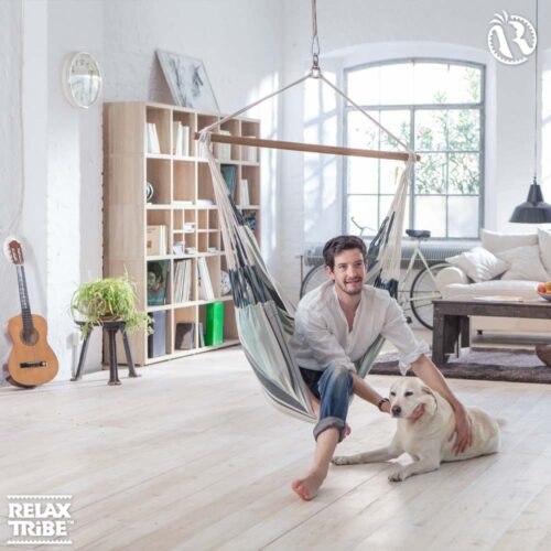 Domingo Cedar: Lounger/Cadeira Suspensa p/ Exterior Feita à Mão [Madeira FSC] Casa&Jardim - Image 2