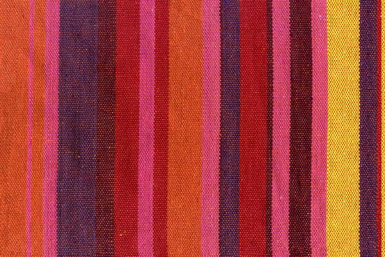 pattern-vulcano-weatherproof-hammock-multicolor-red-textile-detail