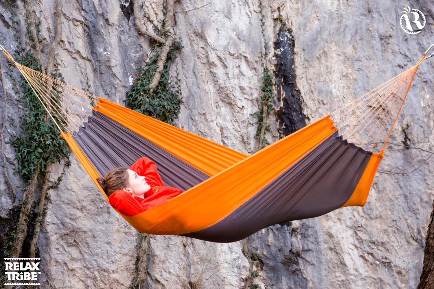 silk-traveller-techno-single-portable-travel-hammock-for-outdoor-camping-orange-grey-rappel